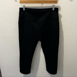 Zella Capri Leggings